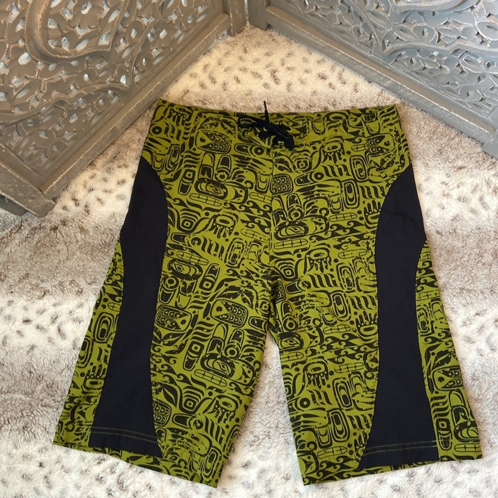 REI board shorts boys large beach tropical Hawaiian pool party swim trunks